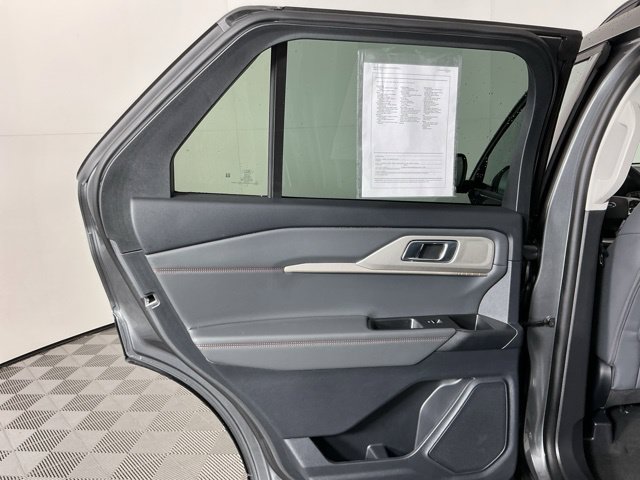 Used 2026 Ford Explorer Active w/ Active Comfort Package AWD/4WD image 26