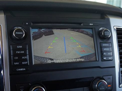 Used 2017 Nissan Titan SL RWD image 20