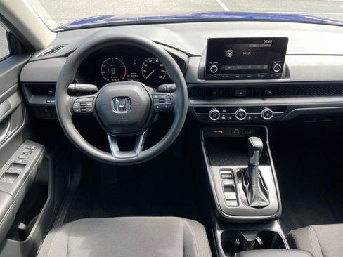 Certified 2025 Honda CR-V LX image 11
