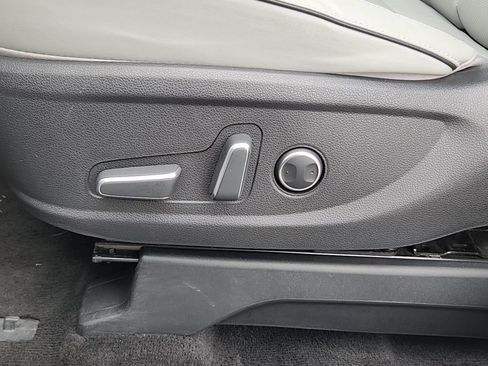 Certified 2025 Hyundai Palisade SEL AWD/4WD image 8