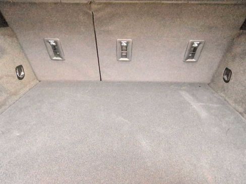 New 2025 Cadillac XT4 Premium Luxury image 25