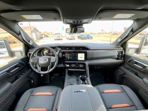 New 2026 GMC Sierra 3500 AT4 image 40