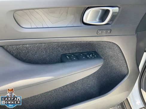 Used 2023 Volvo C40 P8 Recharge Plus w/ Protection Package Premier AWD/4WD image 27