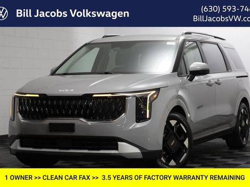 Used 2025 Kia Carnival EX FWD image 1