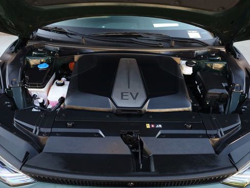 Used 2023 Kia EV6 GT-Line image 11