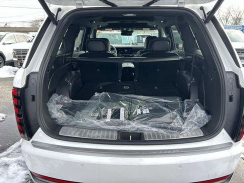 New 2026 Hyundai Palisade Calligraphy image 3