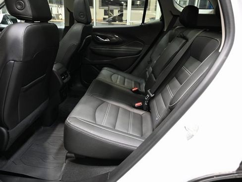 Used 2024 GMC Terrain Denali w/ Denali Premium Package image 11