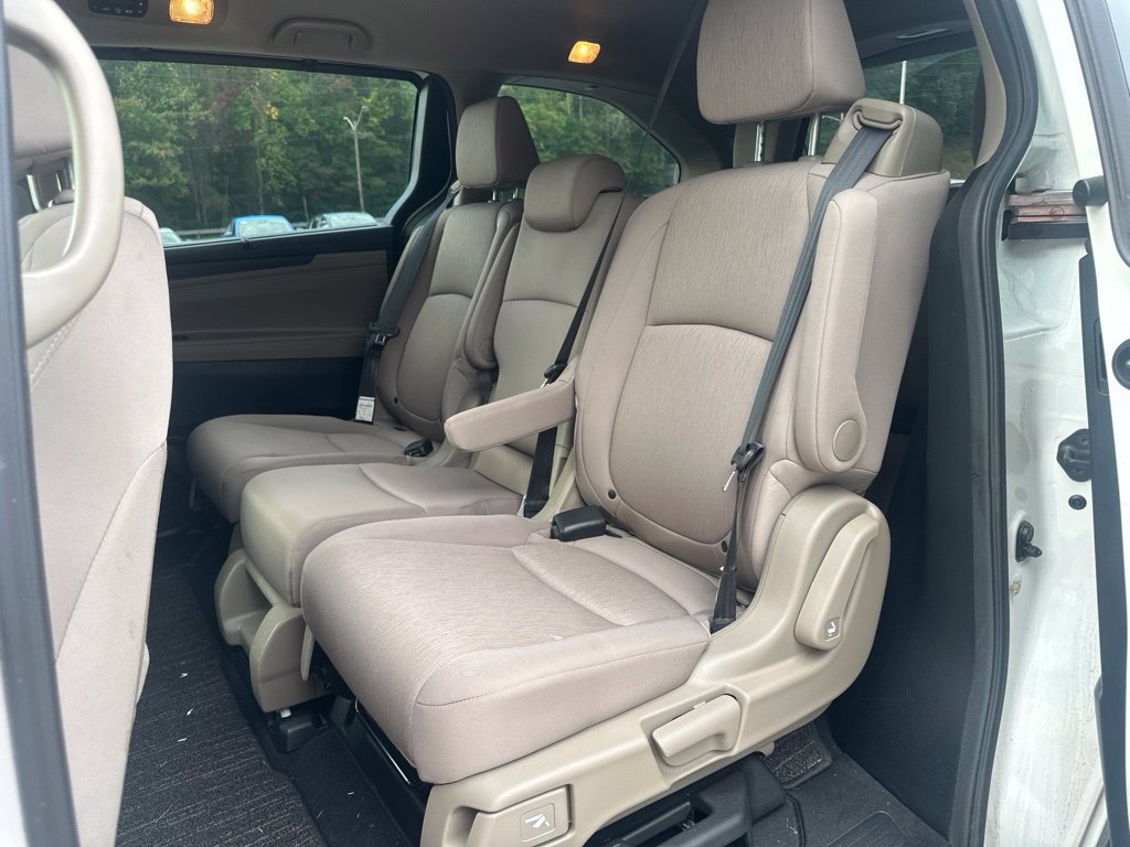 Used 2021 Honda Odyssey EX image 17