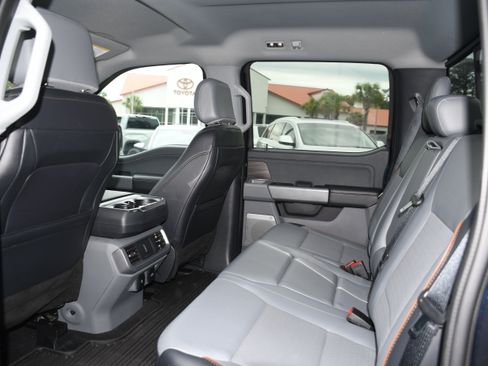 Used 2024 Ford F150 Lariat w/ FX4 Off-Road Package AWD/4WD image 17