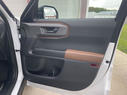 New 2025 Ford Bronco Sport Outer Banks w/ Sasquatch Outer Banks Package AWD/4WD image 32
