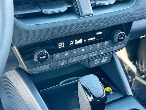 New 2026 Subaru Outback Limited image 16