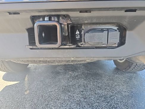 Used 2025 Ford Expedition Active AWD/4WD image 36