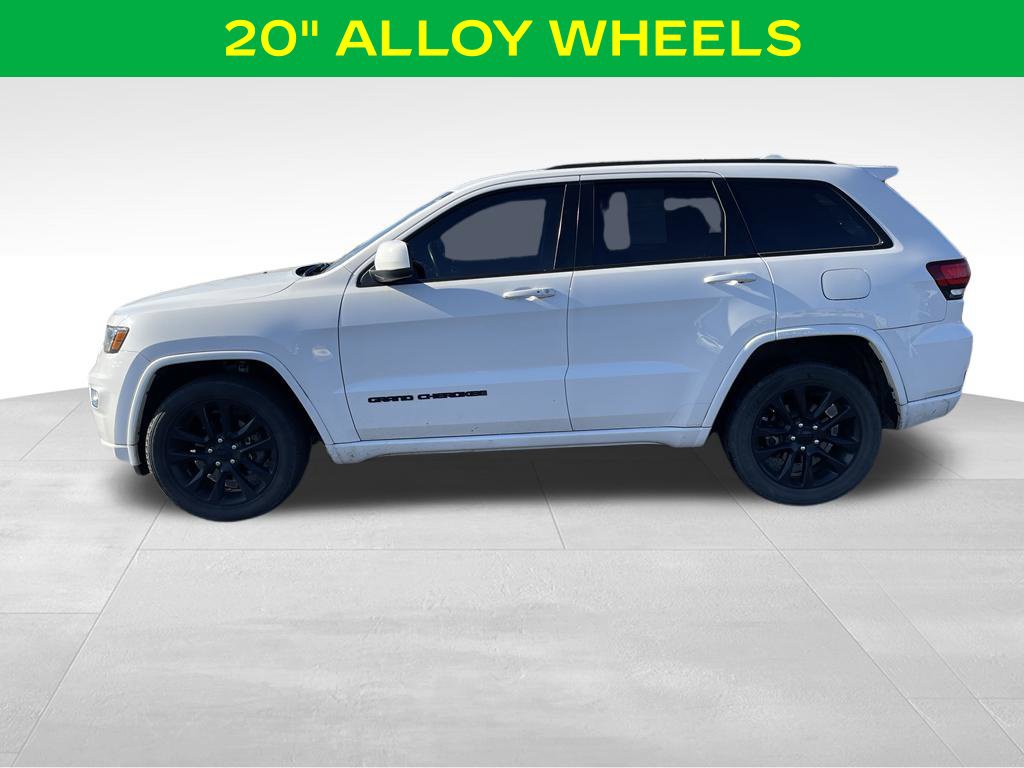 Used 2020 Jeep Grand Cherokee Altitude AWD/4WD image 7