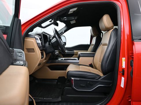 Used 2024 Ford F350 Lariat w/ FX4 Off-Road Package AWD/4WD image 9