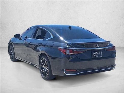 Used 2022 Lexus ES 300h w/ Premium Package FWD image 7