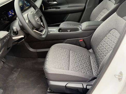 New 2026 Nissan Kicks SV w/ SV Premium Package FWD image 21