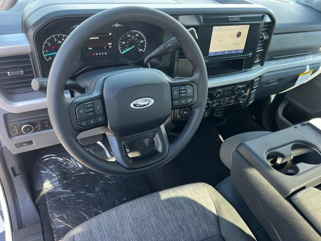 New 2026 Ford F250 XLT w/ FX4 Off-Road Package AWD/4WD image 2