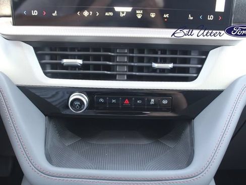 New 2026 Ford Explorer Active RWD image 13