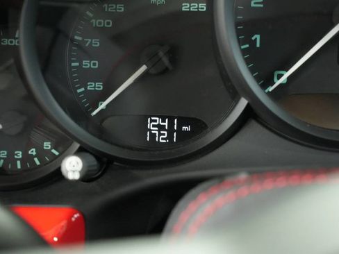 Used 2019 Porsche 911 Speedster image 15