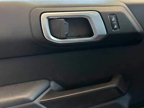 New 2026 Ford Bronco Badlands AWD/4WD image 10