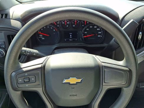 Used 2021 Chevrolet Silverado 1500 Custom RWD image 18
