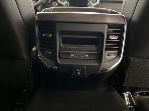 New 2026 RAM 3500 Laramie AWD/4WD image 29
