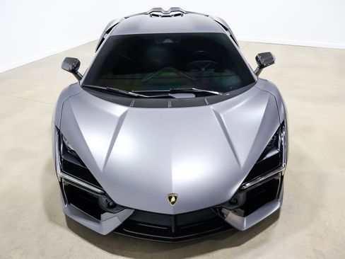 Used 2025 Lamborghini Revuelto image 26