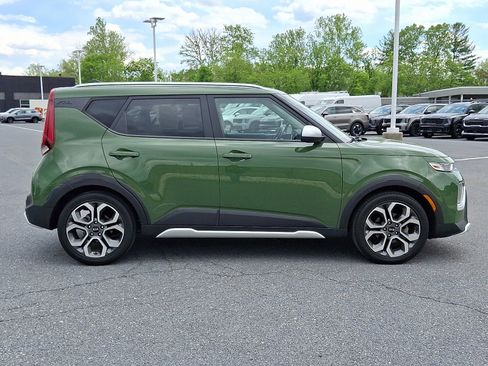 Used 2021 Kia Soul X-Line FWD image 4
