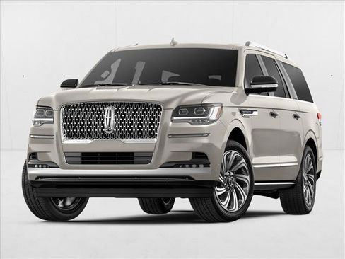 Used 2023 Lincoln Navigator L Reserve image 1