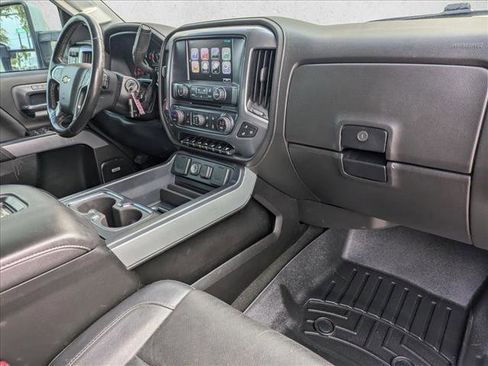 Used 2018 Chevrolet Silverado 2500 LTZ w/ Duramax Plus Package image 22