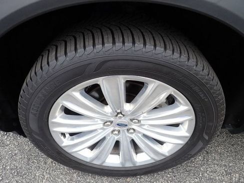 Used 2020 Ford Explorer Limited w/ Class III Trailer Tow Package AWD/4WD image 14