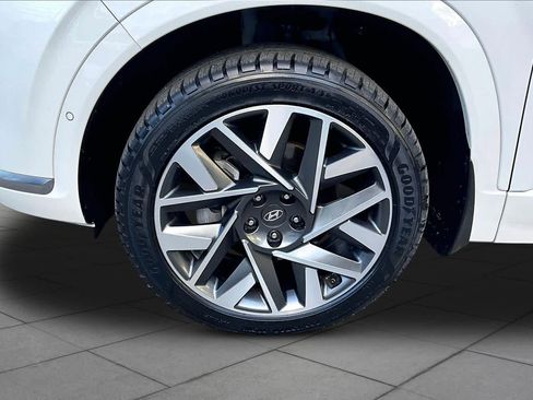 Used 2023 Hyundai Santa Fe Calligraphy AWD/4WD image 11