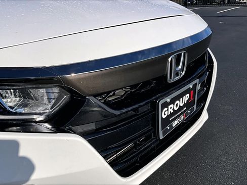Used 2018 Honda Accord Sport image 29