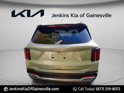 New 2026 Kia Sorento S w/ S Panoramic Sunroof Package FWD image 3
