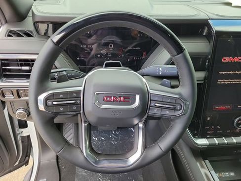 New 2026 GMC Yukon Elevation RWD image 10