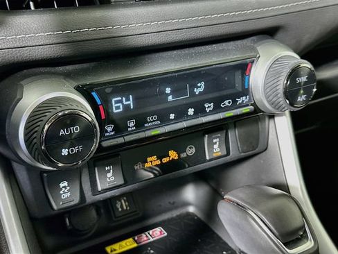 Certified 2023 Toyota RAV4 XLE Premium AWD/4WD image 18