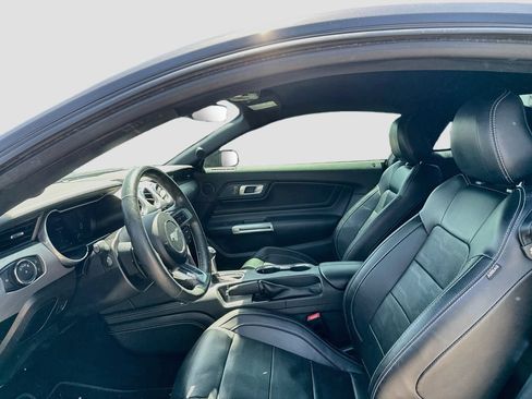 Used 2022 Ford Mustang GT Premium w/ Equipment Group 401A RWD image 10