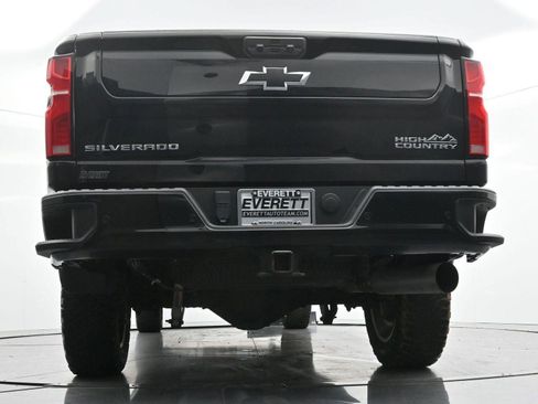 Used 2024 Chevrolet Silverado 2500 High Country w/ High Country Premium Package AWD/4WD image 50