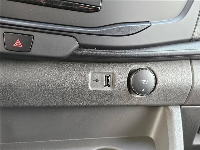 New 2026 Ford Transit 250 148 Medium Roof RWD image 19