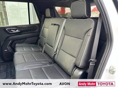 Used 2023 GMC Yukon SLT AWD/4WD image 30