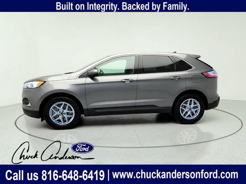 Used 2024 Ford Edge SEL AWD/4WD image 3