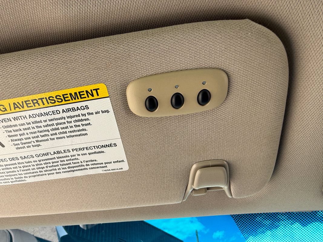 Used 2011 Ford Fusion Hybrid FWD image 39