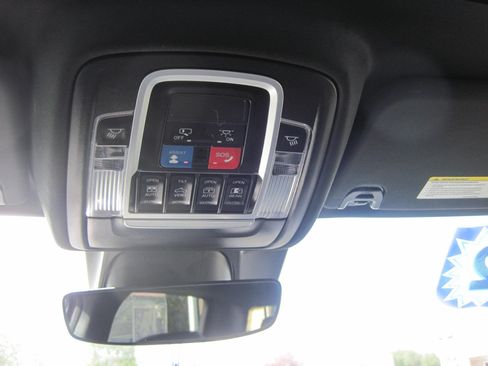 Used 2022 RAM 1500 Rebel w/ G/T Package AWD/4WD image 17
