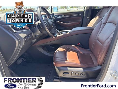 Used 2020 Buick Enclave Avenir w/ Avenir Technology Package AWD/4WD image 11
