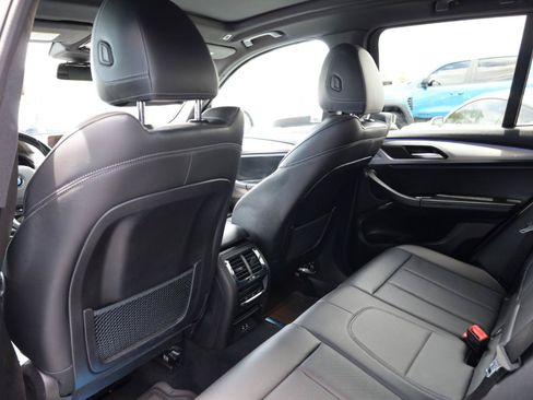 Used 2022 BMW X3 sDrive30i RWD image 14