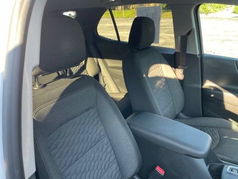 Used 2020 Chevrolet Equinox LT FWD image 32