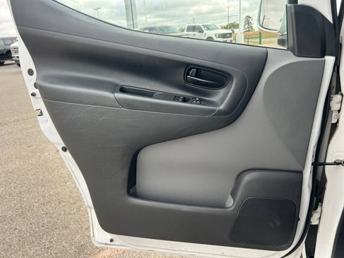 Used 2020 Nissan NV200 SV image 20