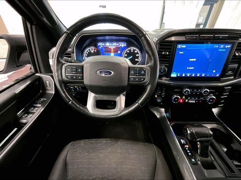 Used 2022 Ford F150 XLT w/ Equipment Group 302A High image 5