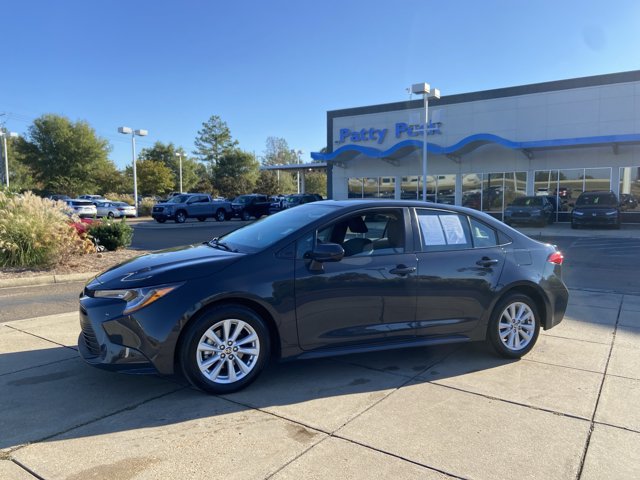 Used 2026 Toyota Corolla LE w/ LE Premium Package FWD image 6