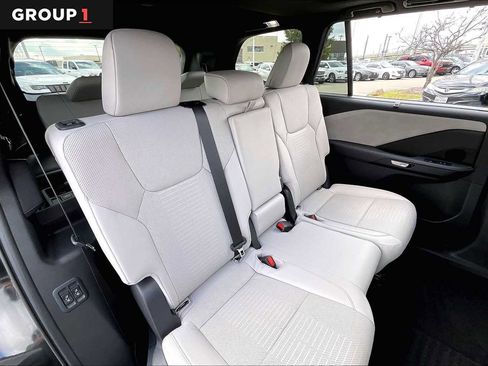 Used 2025 Lexus TX 350 AWD image 16